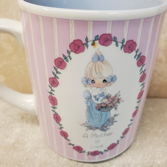 ☕ Precious Moments A Mother is Love Coffee Cup - Picture 8 of 9